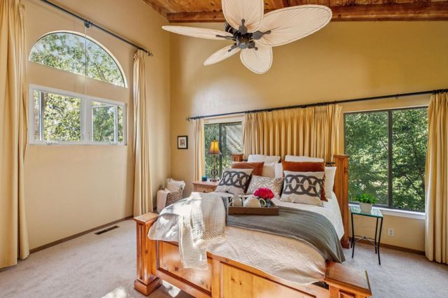 23584 Sky View Terrace, Los Gatos, CA 95033