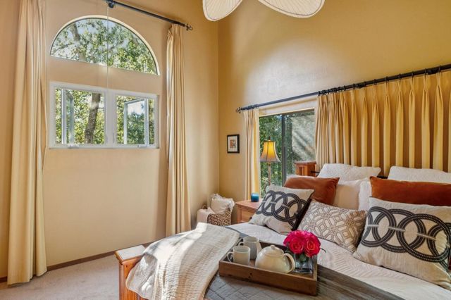 23584 Sky View Terrace, Los Gatos, CA 95033