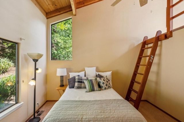 23584 Sky View Terrace, Los Gatos, CA 95033