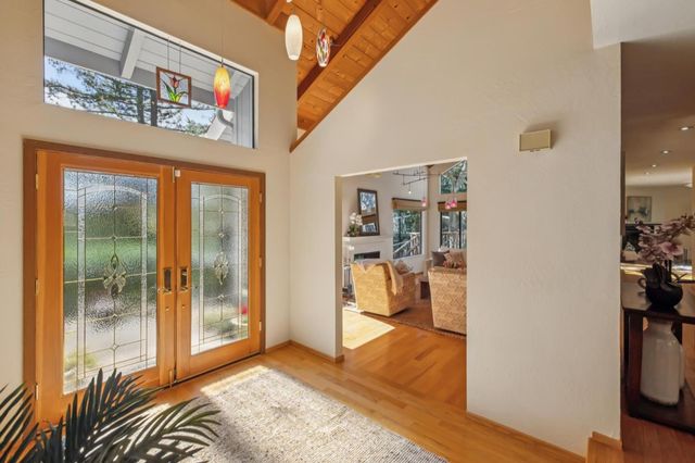 23584 Sky View Terrace, Los Gatos, CA 95033