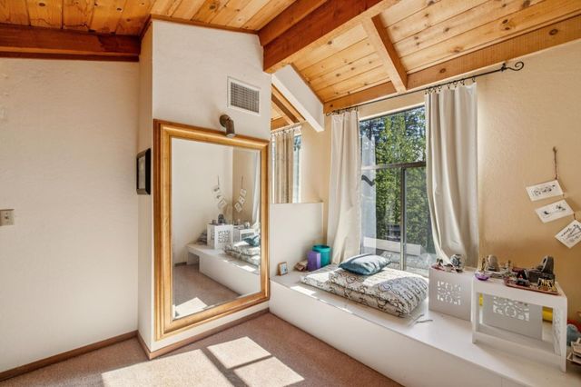 23584 Sky View Terrace, Los Gatos, CA 95033