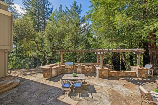 23584 Sky View Terrace, Los Gatos, CA 95033
