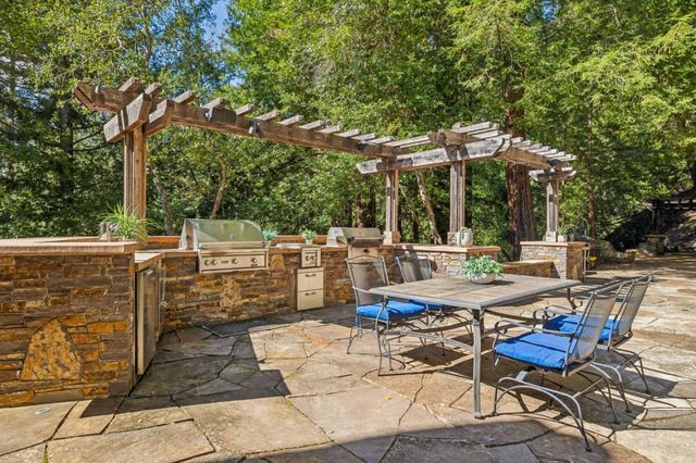 23584 Sky View Terrace, Los Gatos, CA 95033