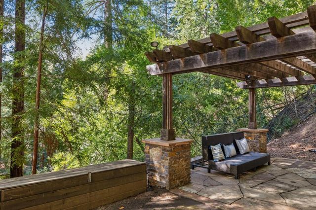 23584 Sky View Terrace, Los Gatos, CA 95033