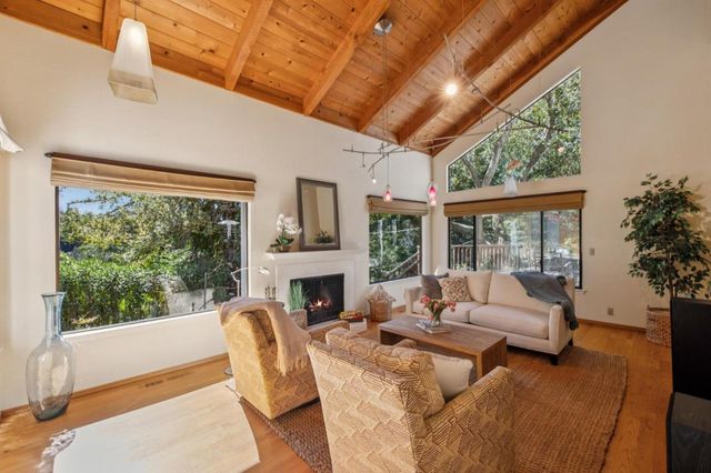 23584 Sky View Terrace, Los Gatos, CA 95033