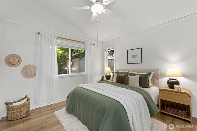 4018 59th Avenue SW, Seattle, WA 98116