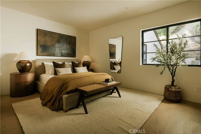 17930 Karen Drive, Encino, CA 91316