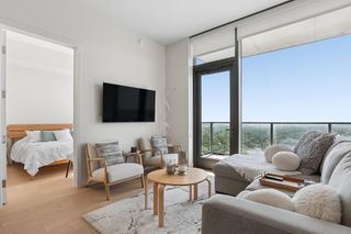 44 East Ave 2008, Austin, TX 78701