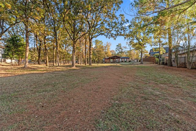 6001 Melba Drive, Malakoff, TX 75148