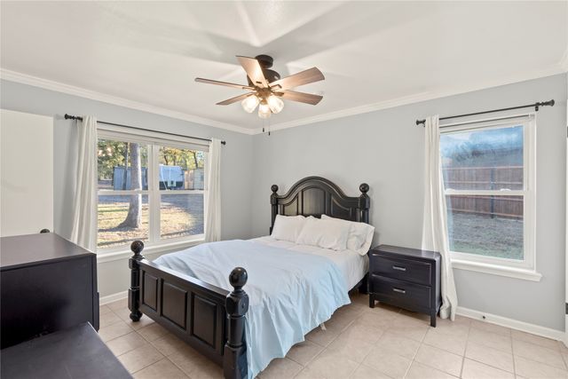 6001 Melba Drive, Malakoff, TX 75148