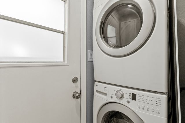 6001 Melba Drive, Malakoff, TX 75148