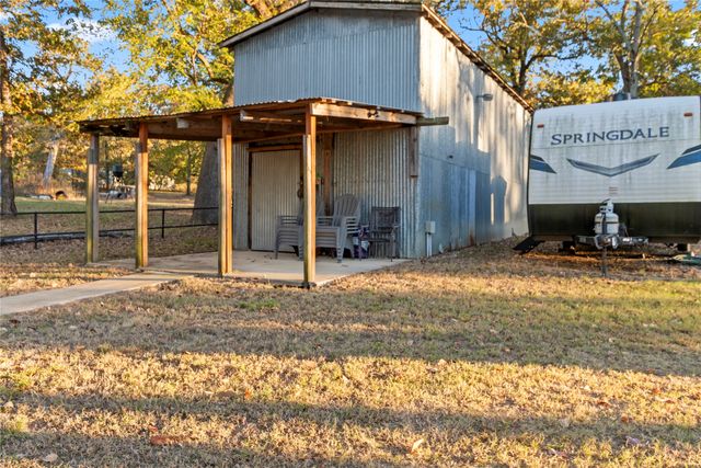 6001 Melba Drive, Malakoff, TX 75148