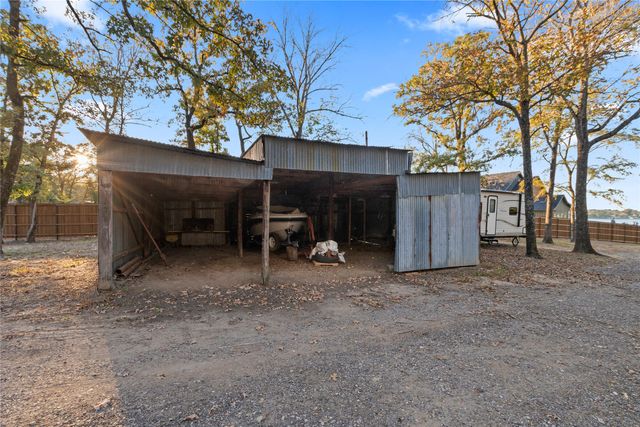 6001 Melba Drive, Malakoff, TX 75148