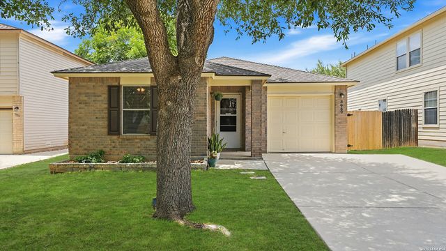 3960 Cherokee Blvd, New Braunfels, TX 78132
