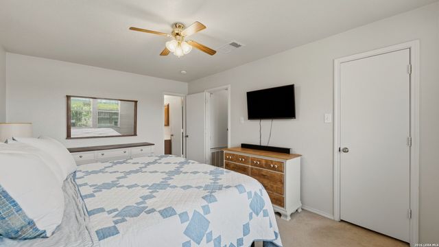 3960 Cherokee Blvd, New Braunfels, TX 78132