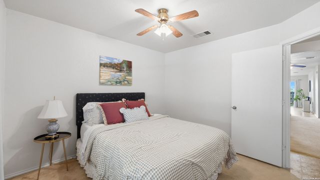 3960 Cherokee Blvd, New Braunfels, TX 78132