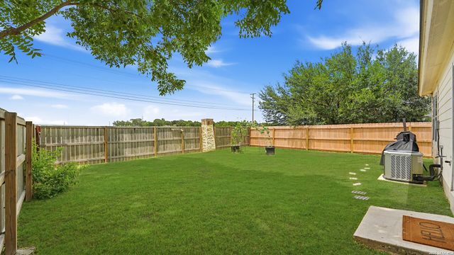 3960 Cherokee Blvd, New Braunfels, TX 78132