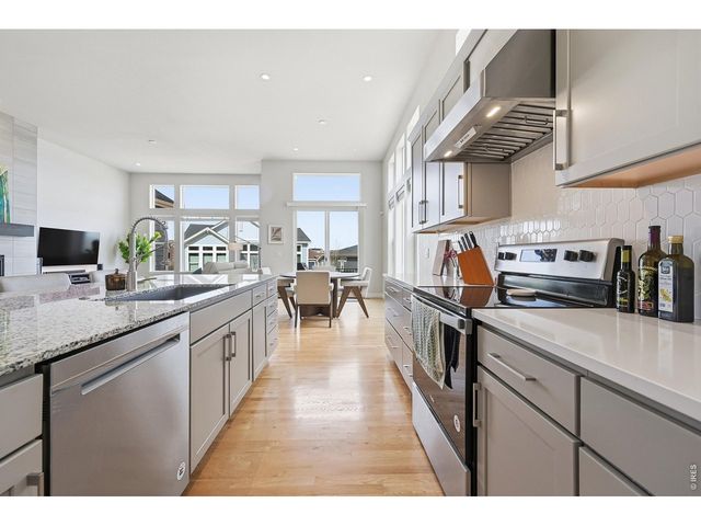 19085 W 94th Ave, Arvada, CO 80007