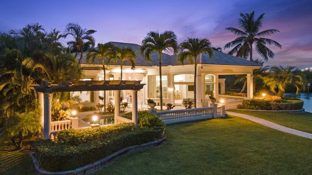 2435 Snook Trail, Palm Beach Gardens, FL 33410