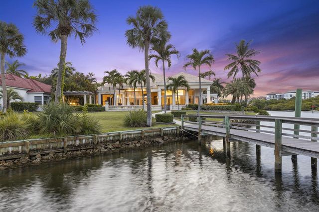 2435 Snook Trail, Palm Beach Gardens, FL 33410