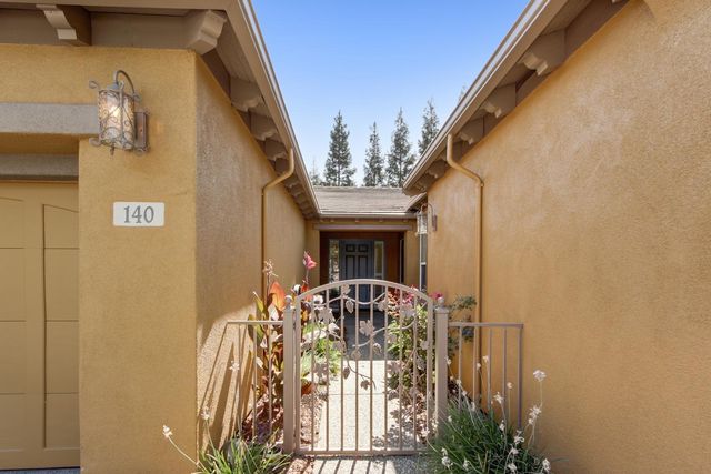 140 Montilla Cir, Sacramento, CA 95835