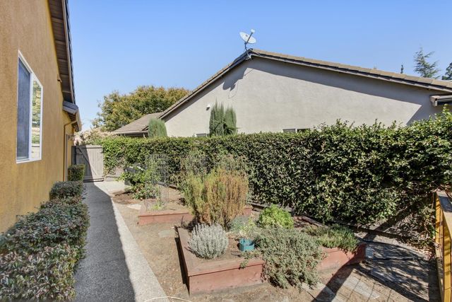 140 Montilla Cir, Sacramento, CA 95835