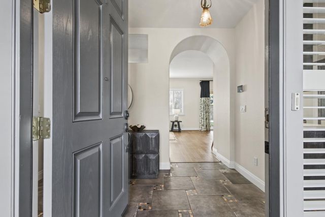 140 Montilla Cir, Sacramento, CA 95835