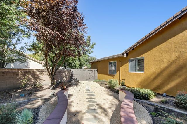 140 Montilla Cir, Sacramento, CA 95835