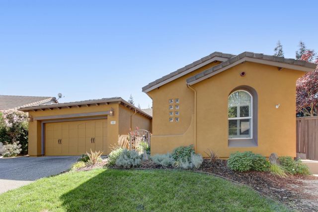 140 Montilla Cir, Sacramento, CA 95835