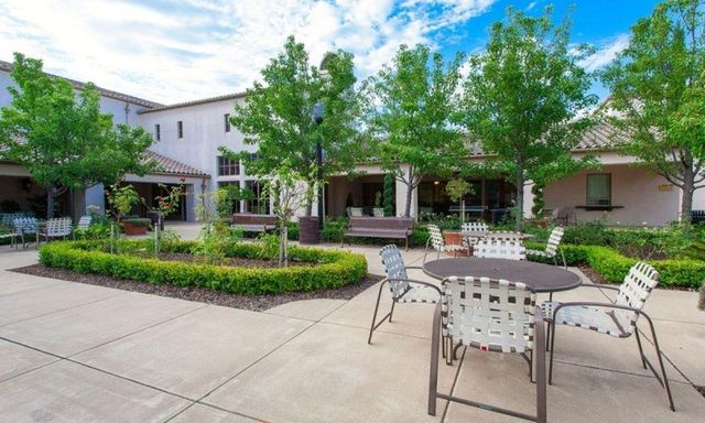 140 Montilla Cir, Sacramento, CA 95835