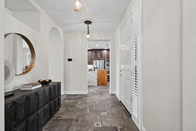 140 Montilla Cir, Sacramento, CA 95835