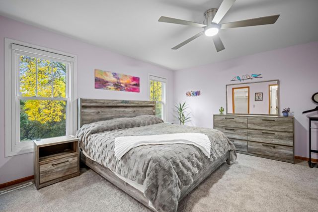 12723 Durham Way, Apple Valley, MN 55124