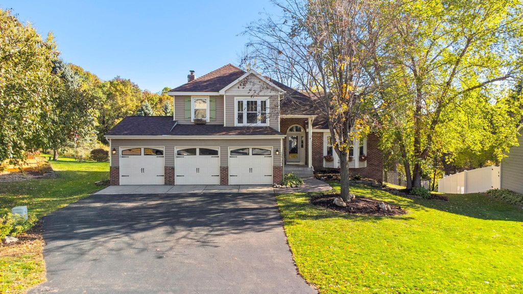 12723 Durham Way, Apple Valley, MN 55124 — photo 3