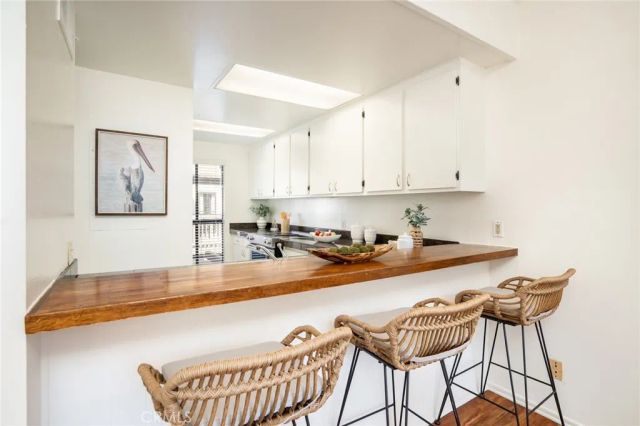 7316 N Marina Pacifica North, Long Beach, CA 90803