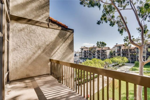 7316 N Marina Pacifica North, Long Beach, CA 90803