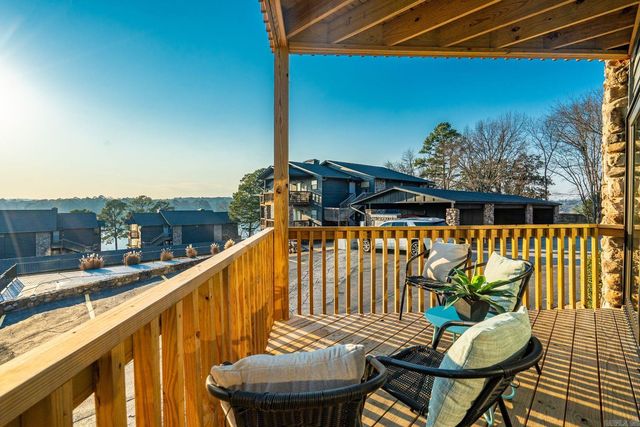203 Stearns Point, Unit F-1, Hot Springs, AR 71913