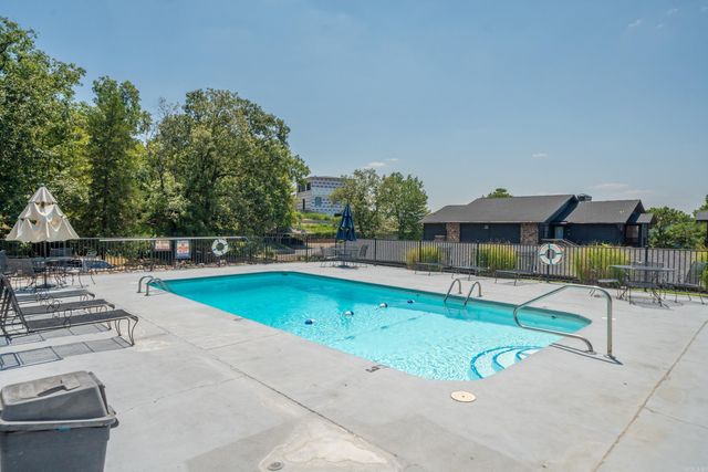 203 Stearns Point, Unit F-1, Hot Springs, AR 71913