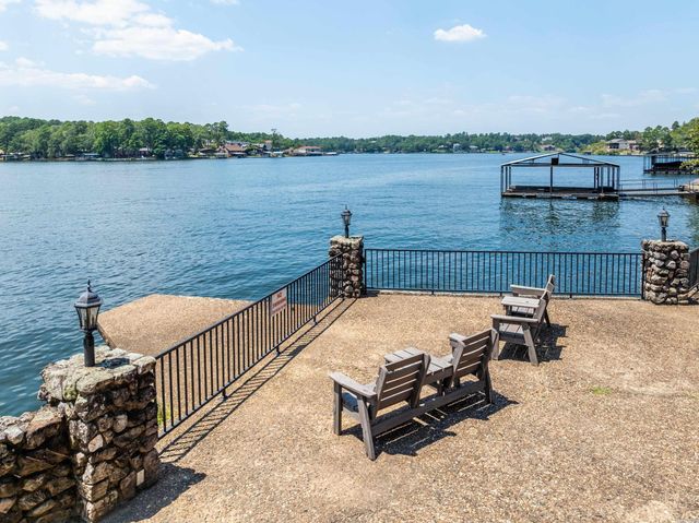203 Stearns Point, Unit F-1, Hot Springs, AR 71913