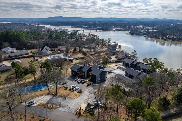 203 Stearns Point, Unit F-1, Hot Springs, AR 71913