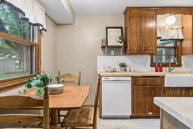 3572 Emerald Drive, White Bear Lake, MN 55110