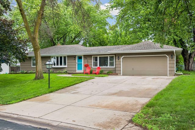 3572 Emerald Drive, White Bear Lake, MN 55110