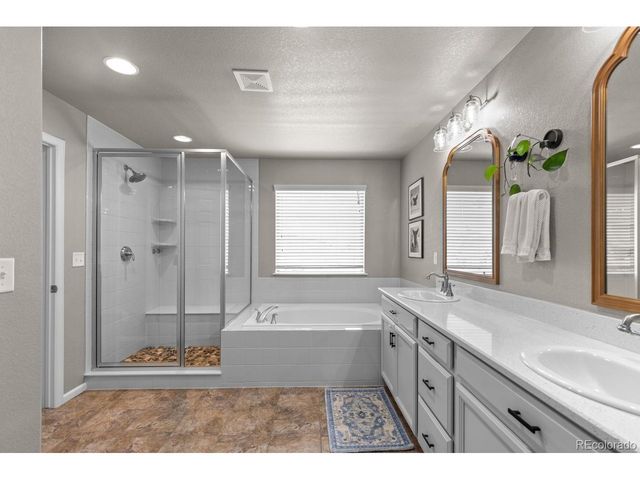 2719 Saltbrush Dr, Loveland, CO 80538