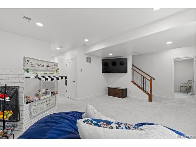 2719 Saltbrush Dr, Loveland, CO 80538