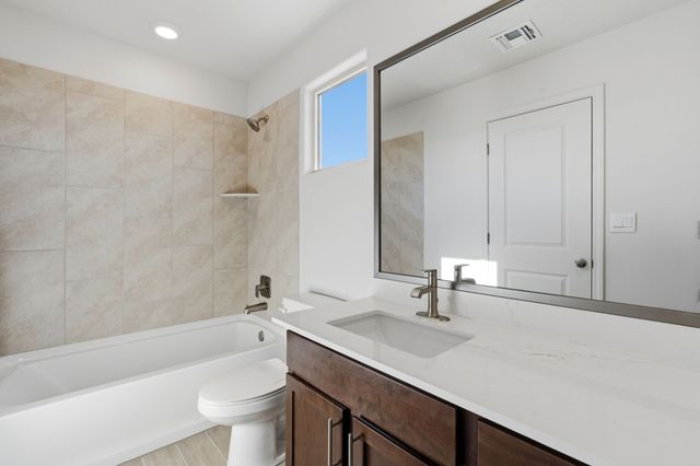 3848 Chitalpa, Santa Fe, NM 87507