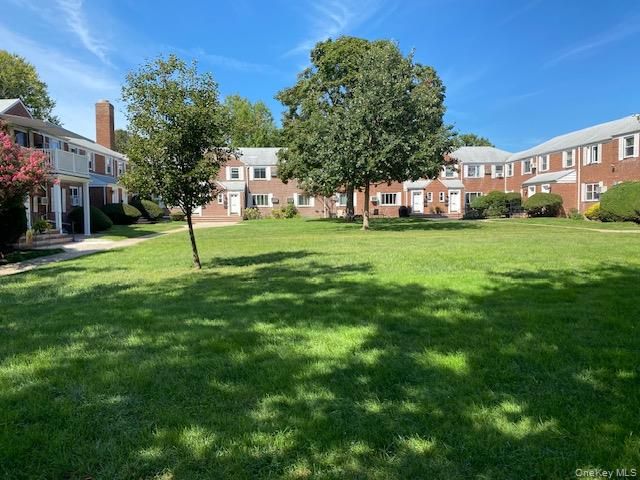 255-15 75th Avenue G-1, Glen Oaks, NY 11004