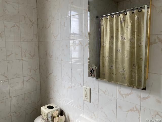 255-15 75th Avenue G-1, Glen Oaks, NY 11004