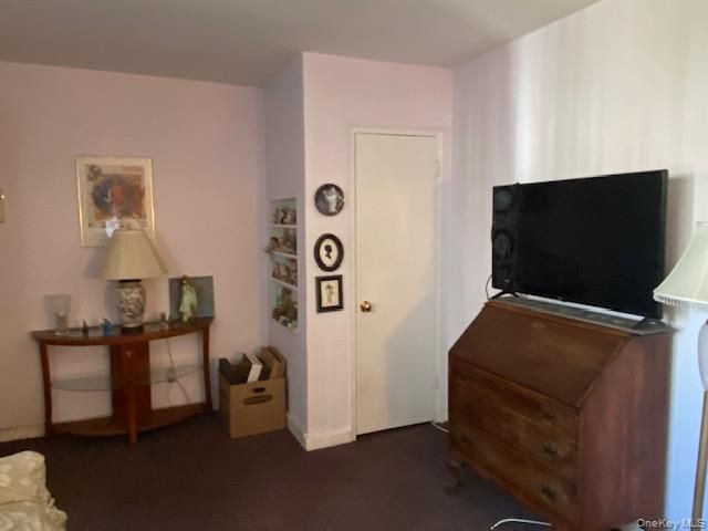 255-15 75th Avenue G-1, Glen Oaks, NY 11004