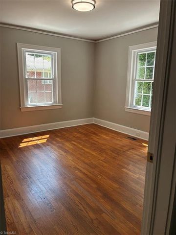 532 Polo Road, Winston-salem, NC 27106
