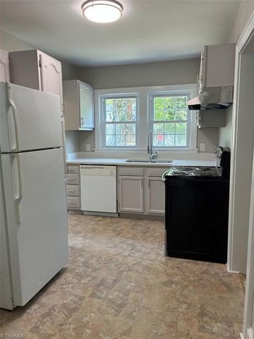 532 Polo Road, Winston-salem, NC 27106