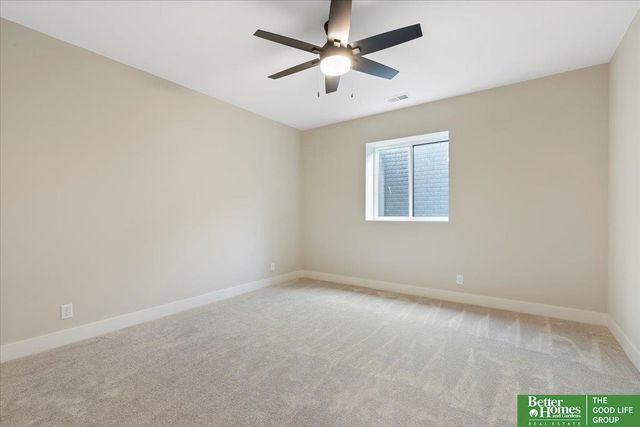 5924 N 208 Street, Elkhorn, NE 68022